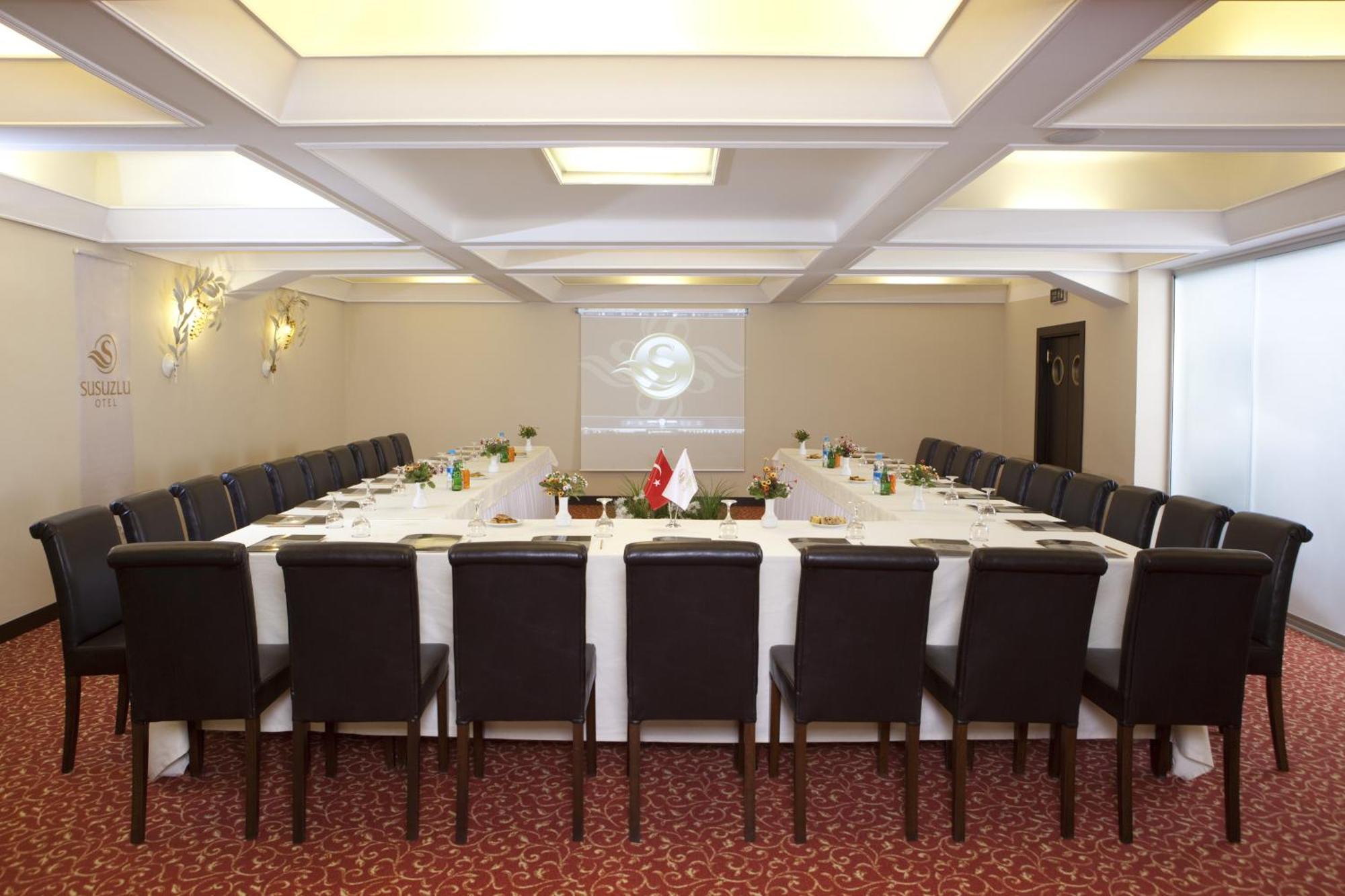 Susuzlu Atlantis Hotel İzmir Luaran gambar