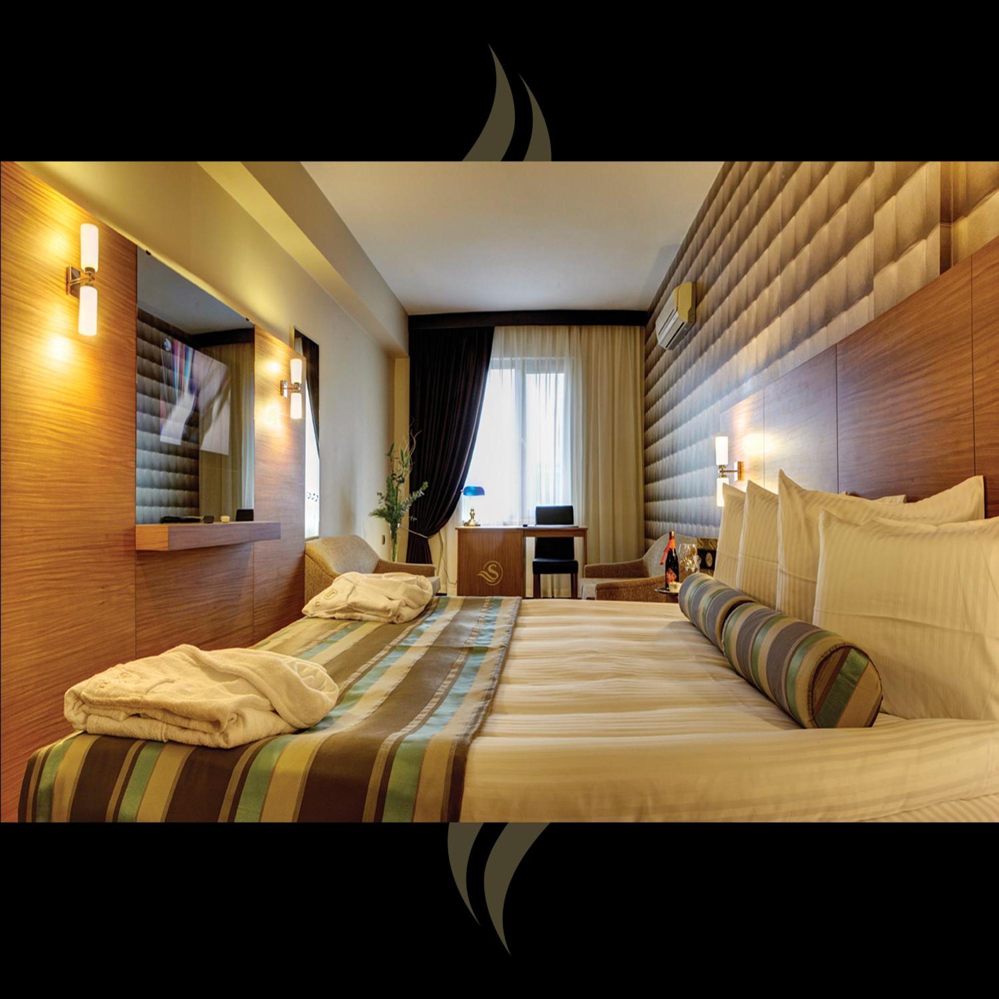 Susuzlu Atlantis Hotel İzmir Luaran gambar
